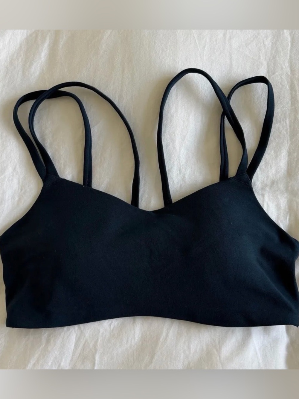 Nike Zenvy Strappy Sports Bra Navy Size S